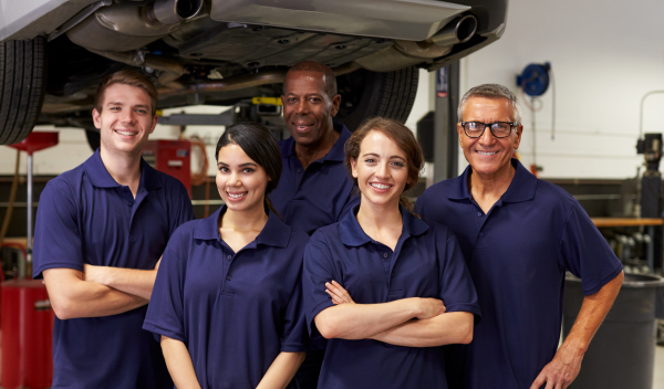 Saint Cloud Auto Repair Team | Advanced Repair Inc.